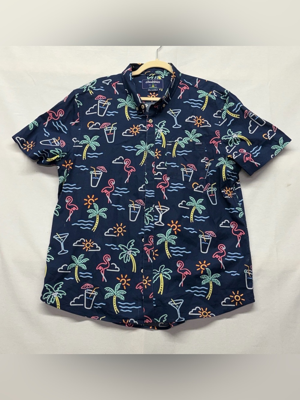Chubbies The One Man Wolf Pack Friday Shirt Tropical Button Down Blue XL
